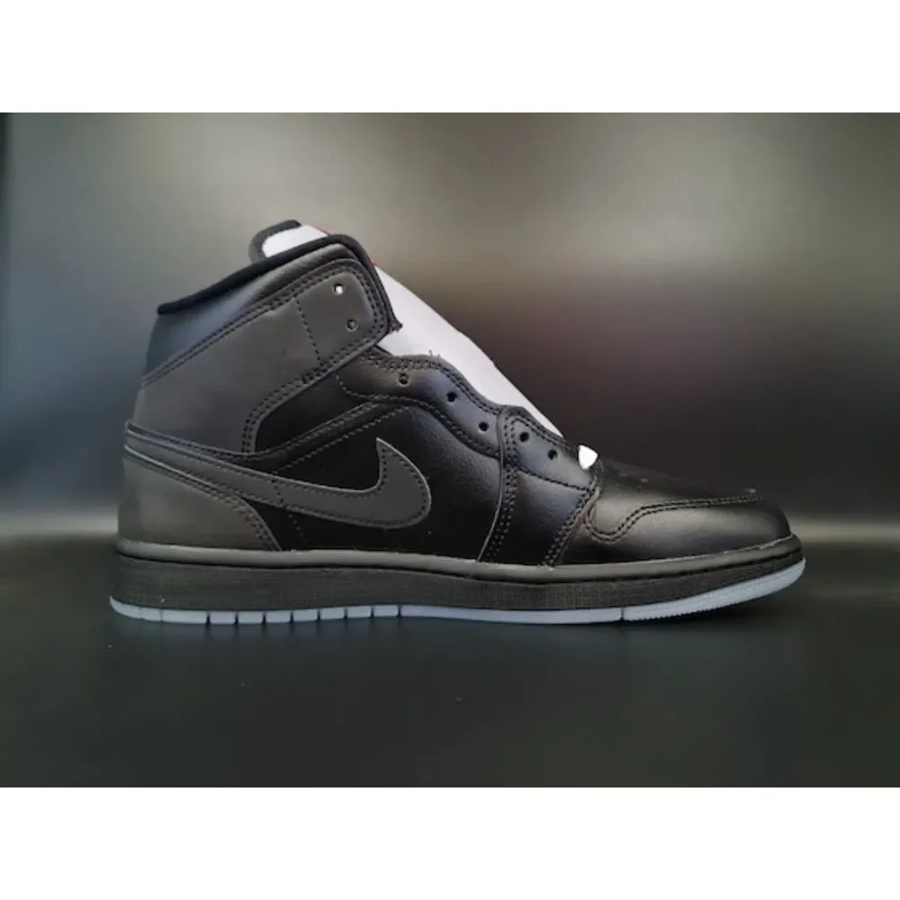 Jordan 1 Mid SE. Black Metallic Reimagined. SIZE 10.5 - HV5177-010